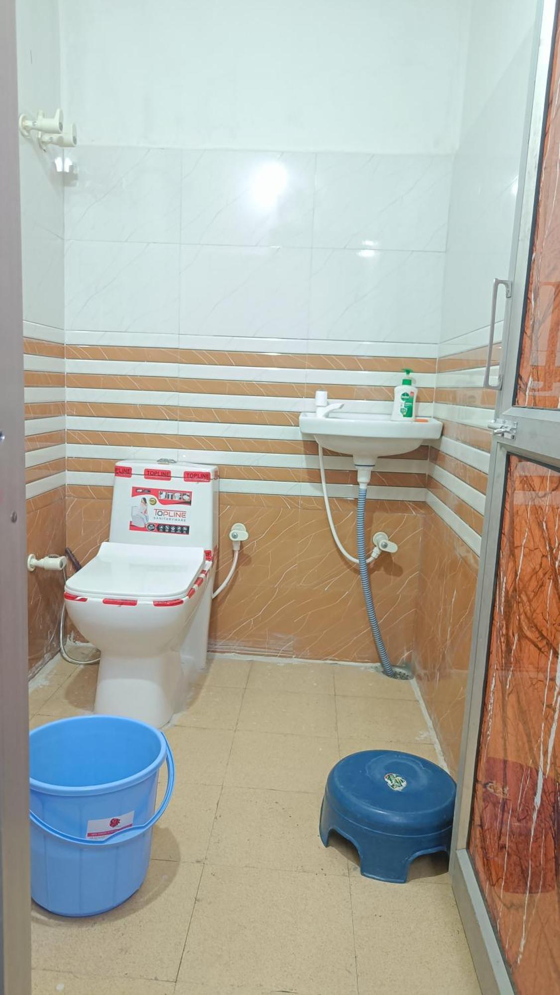 Keshav Narayan Home Stay Mathura Eksteriør billede