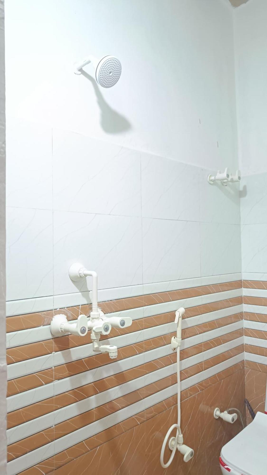Keshav Narayan Home Stay Mathura Eksteriør billede