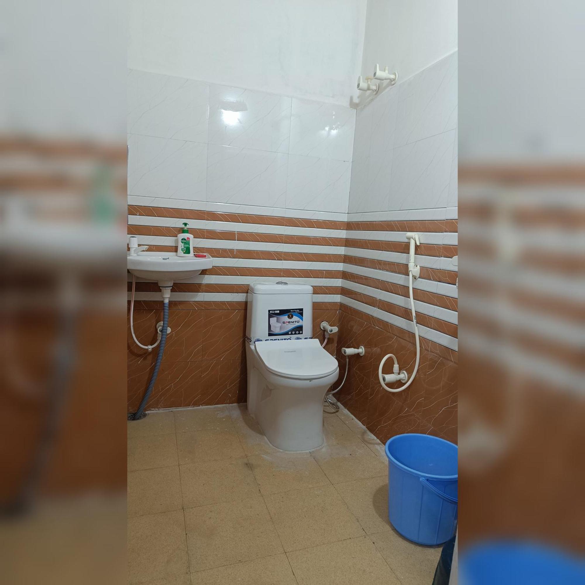 Keshav Narayan Home Stay Mathura Eksteriør billede